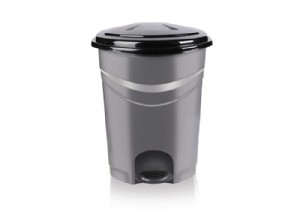 AK 185 WASTE BIN WITH PEDAL 6 NO (50 LT)