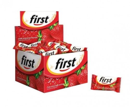 FIRST SINGLE GUM STRAWBERRY 200 PCS*1